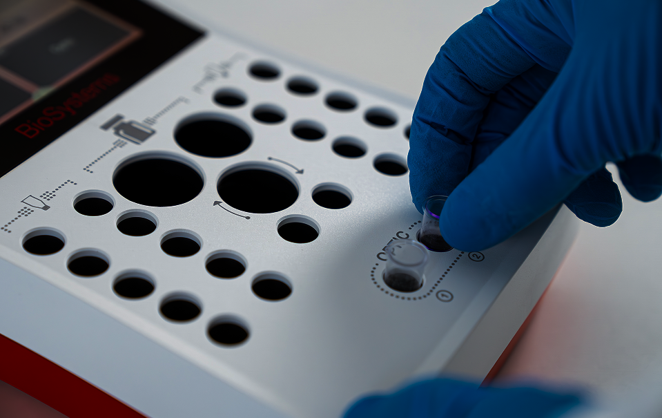 BioSystems COAX Semi-Automated Coagulometer Side View